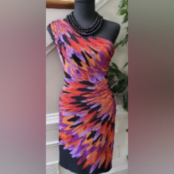 Emma and Michelle party dress - Picture 1 of 6